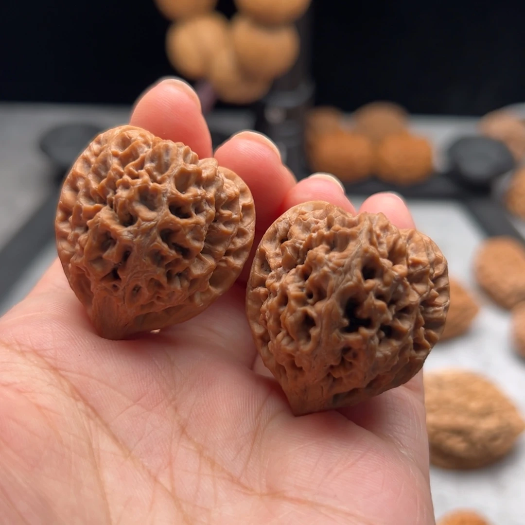 文玩核桃吊坠太行龙纹【3405】34.36.37