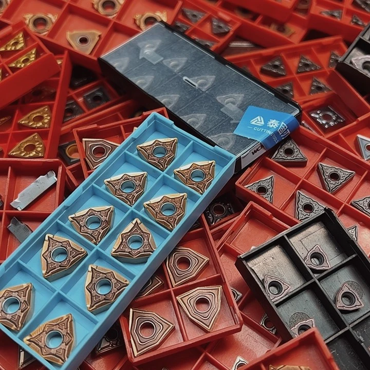 桃形04角铸铁刀片2盒