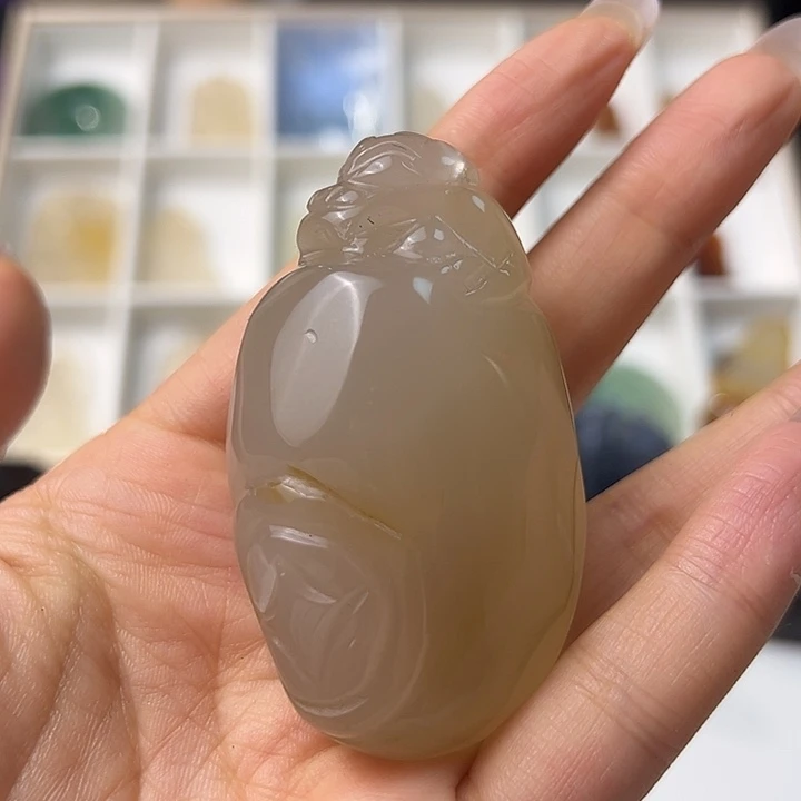 玛瑙/玉髓颈饰合金