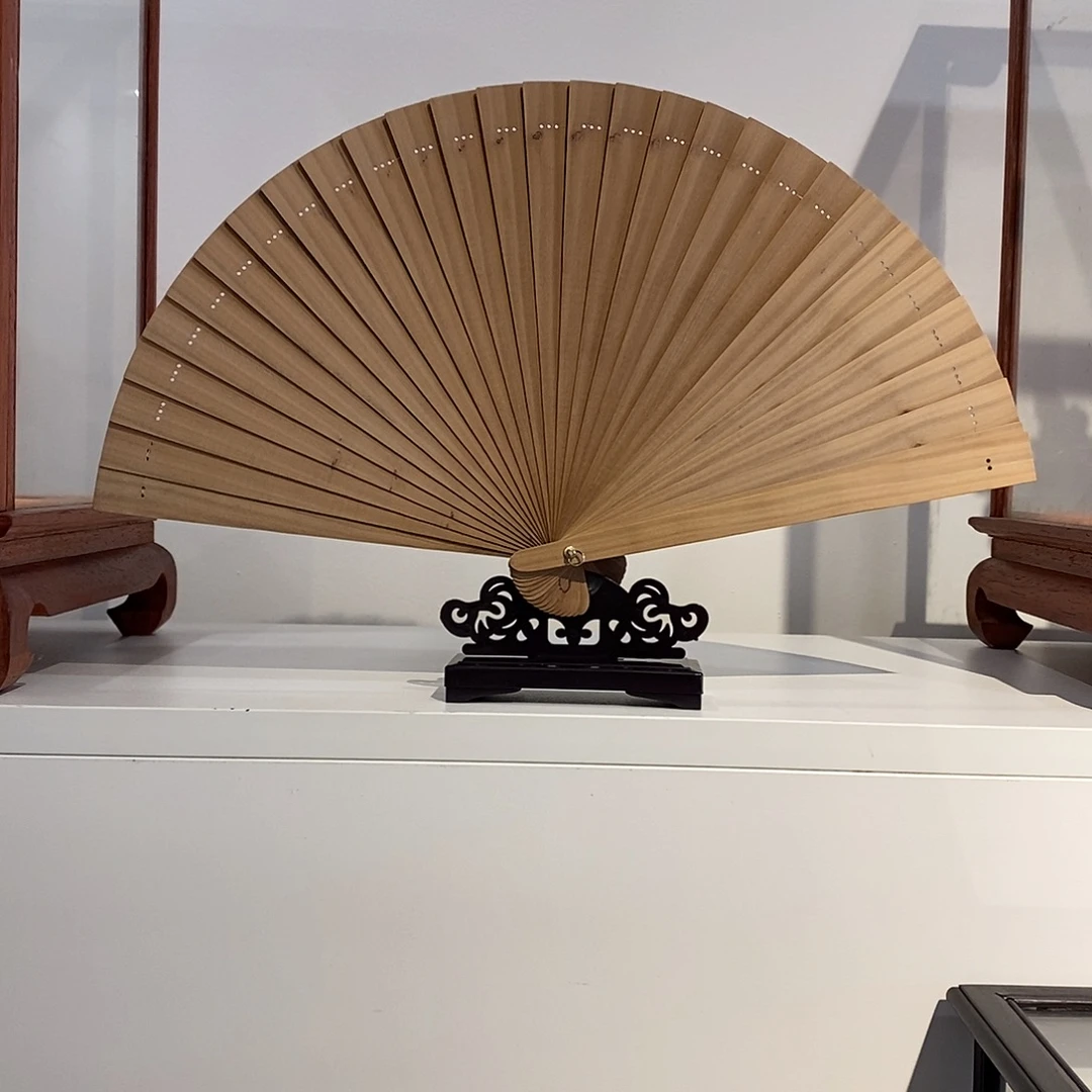 木质类印度老山檀香摆件