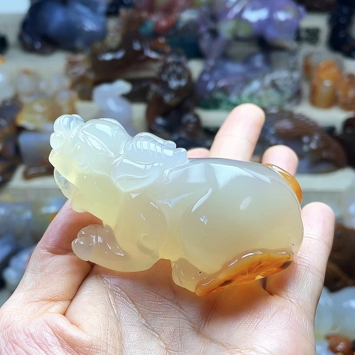 三***意玛瑙/玉髓未镶嵌饰品