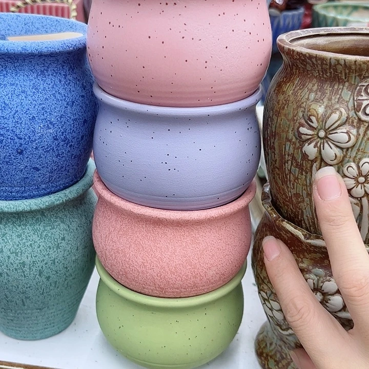 多肉绿植陶瓷花盆9.9包邮，有孔