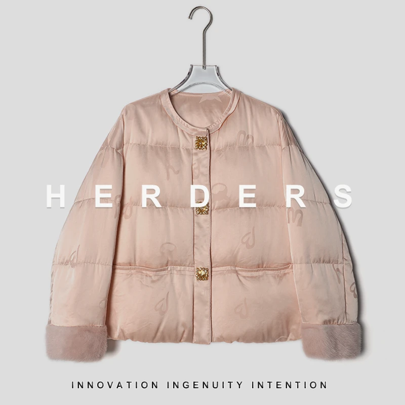 HERDERS 短款圆领缎面毛毛袖羽绒服 253018