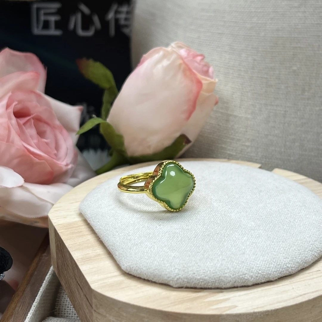 【产品部专享】冰透款四叶草戒指 圈口可调节 显白神器 cg