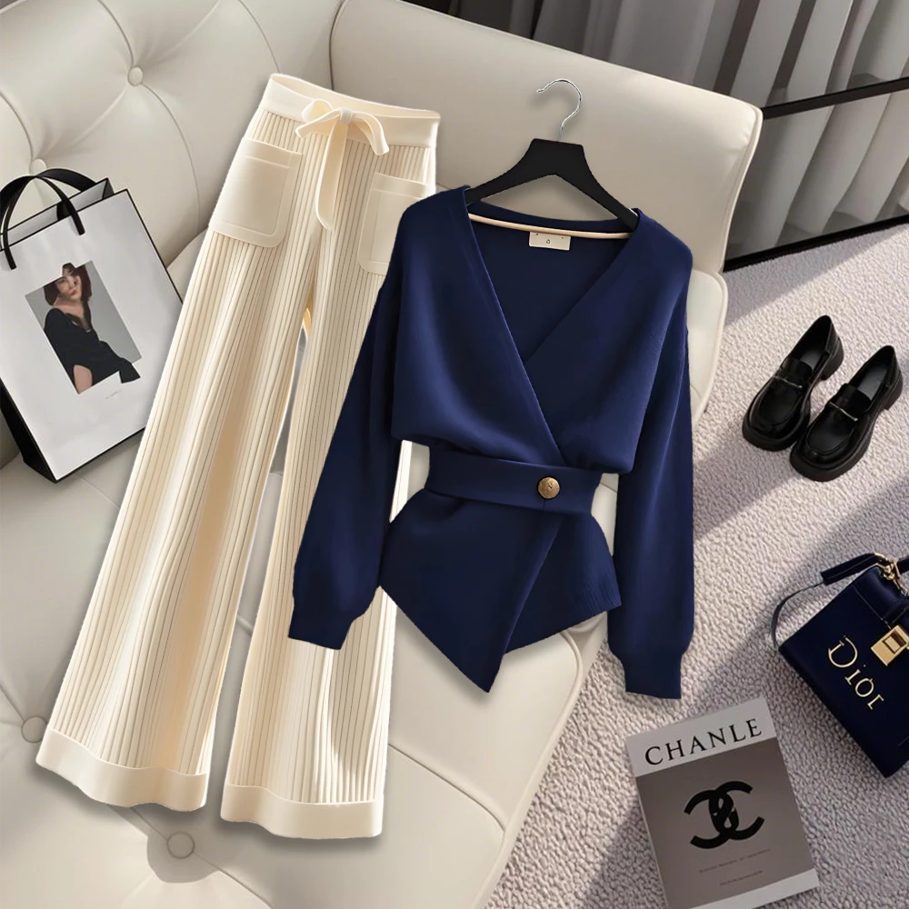 2025秋季新款穿搭一整套爆款法式轻奢高级感V领上衣宽松阔腿裤子