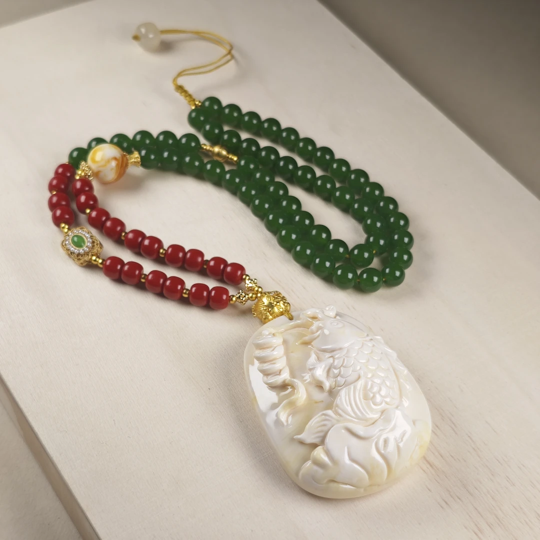 K029 精美吊坠雕刻年年有余男女同款