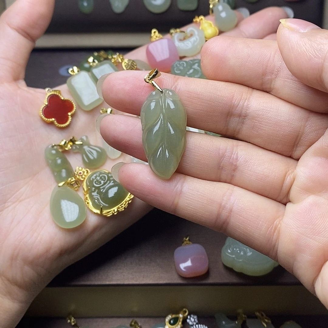 和田玉颈饰银S925镶嵌