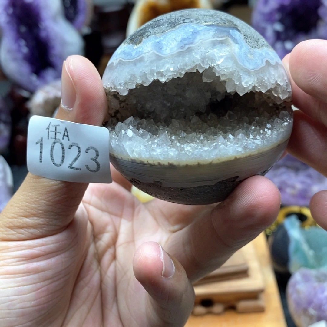 未镶嵌大型摆件（非配饰）水晶