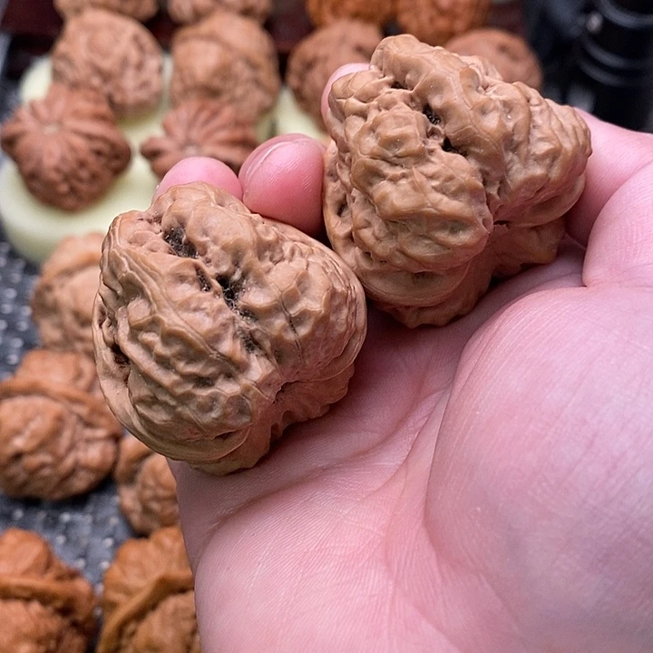 把件文玩核桃蛤蟆头