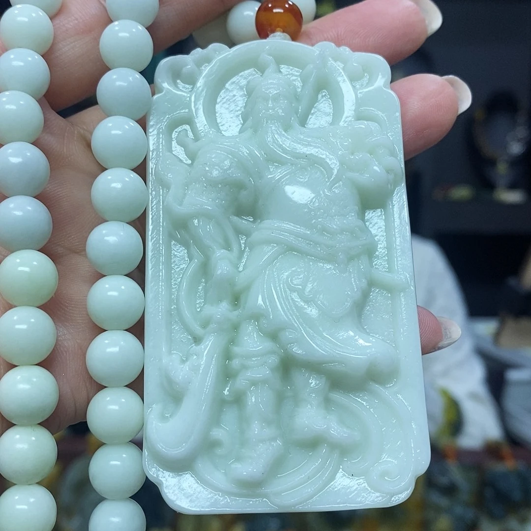 未镶嵌岫玉挂件吊坠