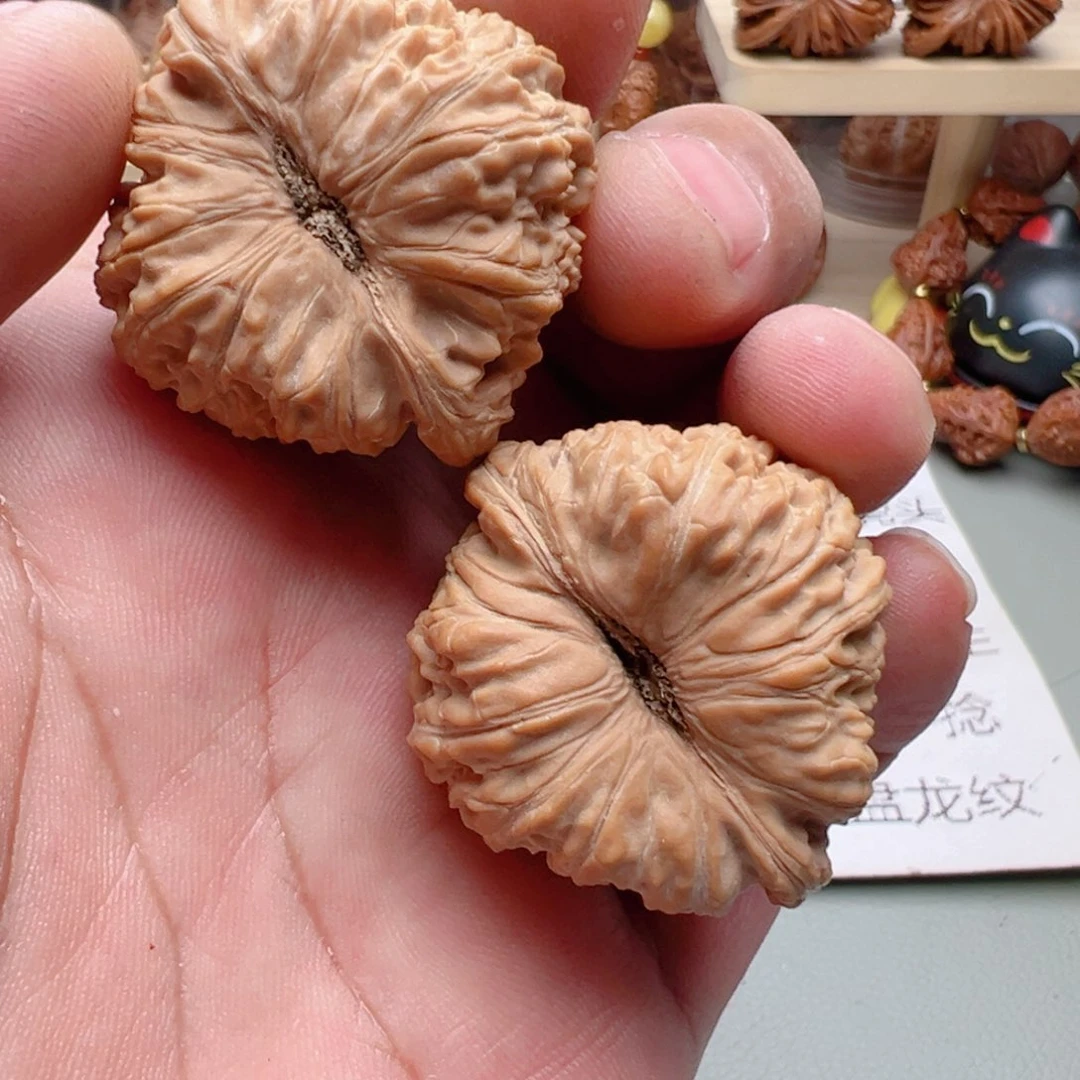 文玩核桃吊坠40全品绣球