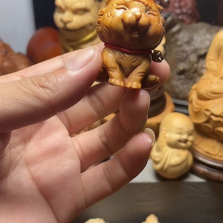 大叶紫檀（黑酸枝木类）