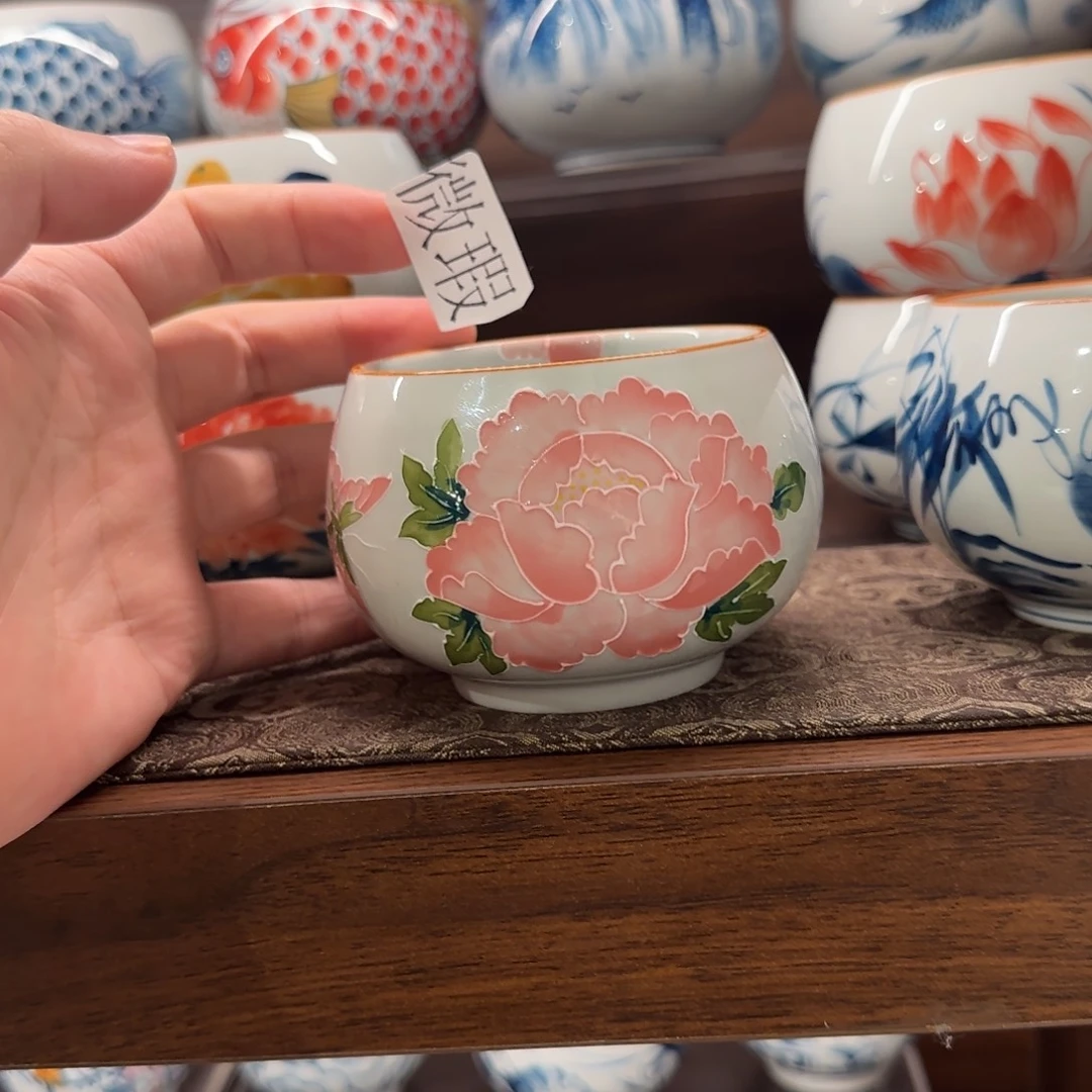 釉下手绘茶具微瑕