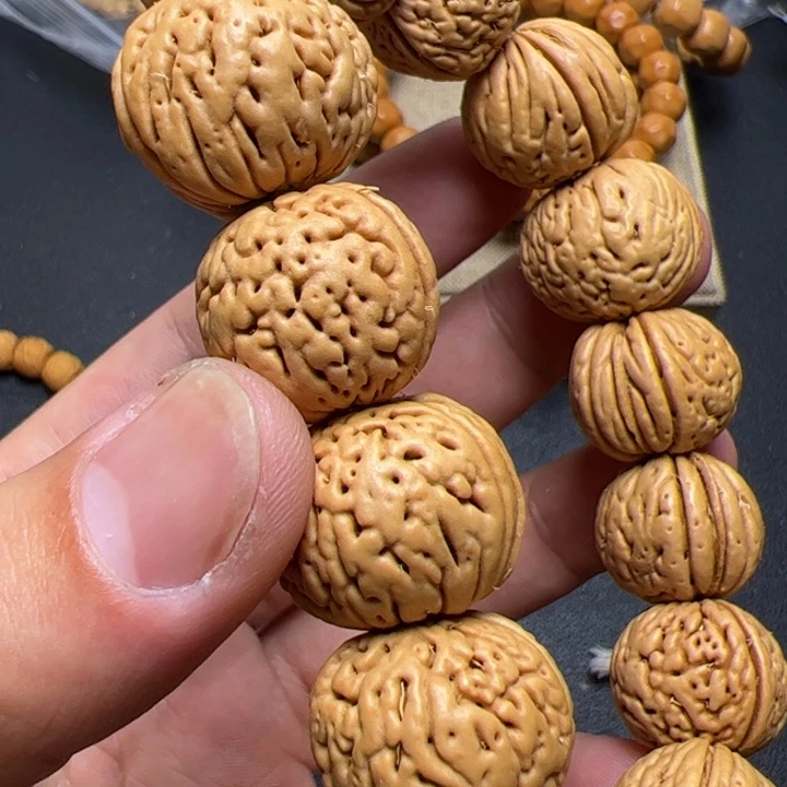 猴头核桃手串西*来啦