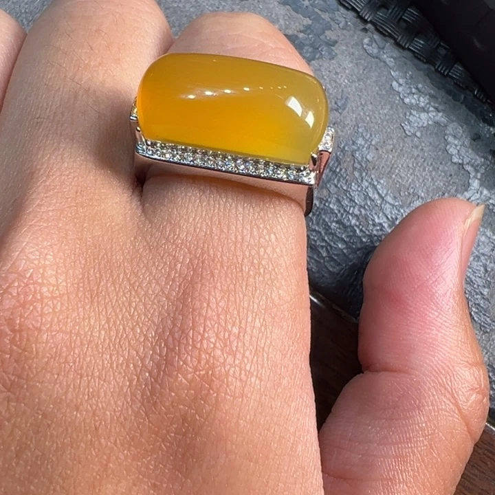 石英质玉（黄龙玉）未镶嵌戒指