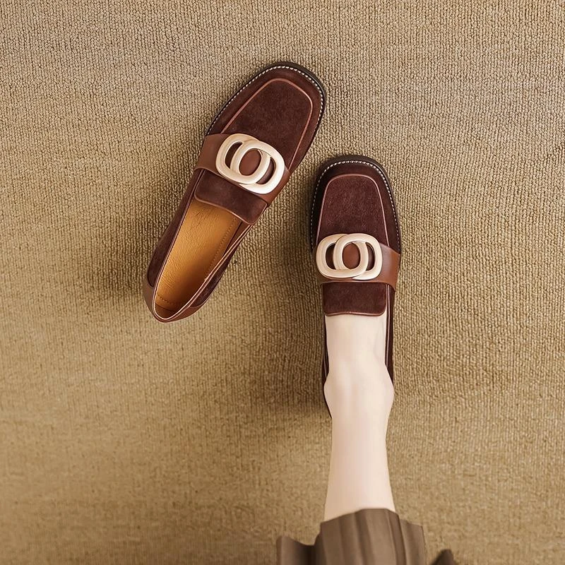 法式春秋新款方头复古粗跟金属扣乐福鞋百搭小皮鞋单鞋女