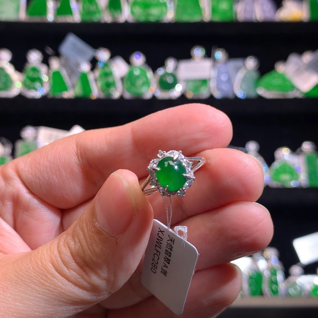 【闪购商品】银S925镶嵌戒指翡翠