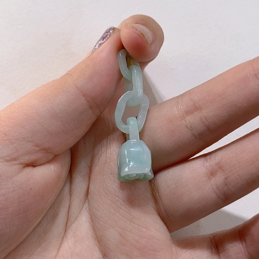 【闪购商品】翡翠未镶嵌颈饰吊坠