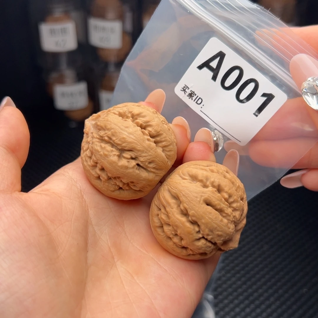 文玩核桃吊坠霸王龙42全品