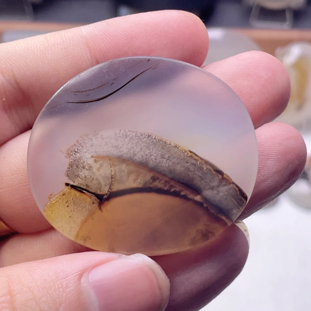 玛瑙/玉髓颈饰未镶嵌