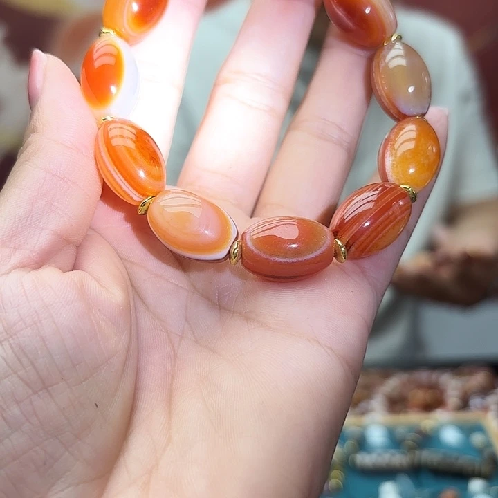 合金颈饰玛瑙/玉髓