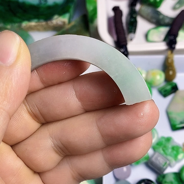 翡翠散珠天然翡翠A货挂件