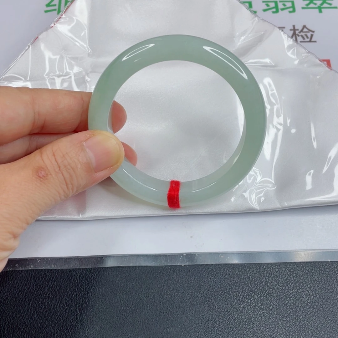 三***凉翡翠未镶嵌手镯翡翠手镯