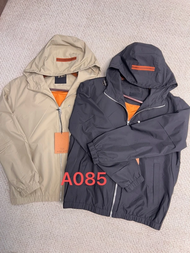 8817 老伙计杰 连帽外套