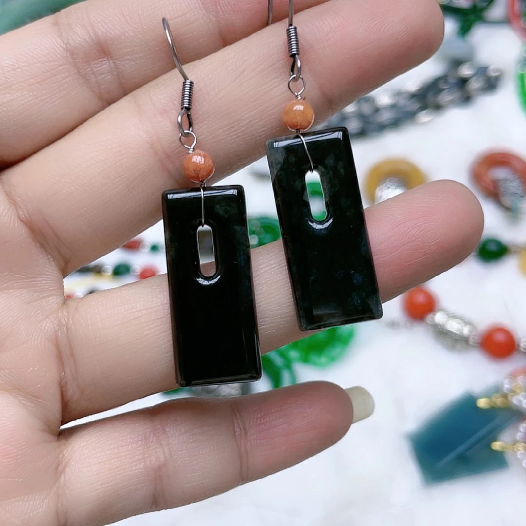 【闪购商品】颈饰未镶嵌翡翠
