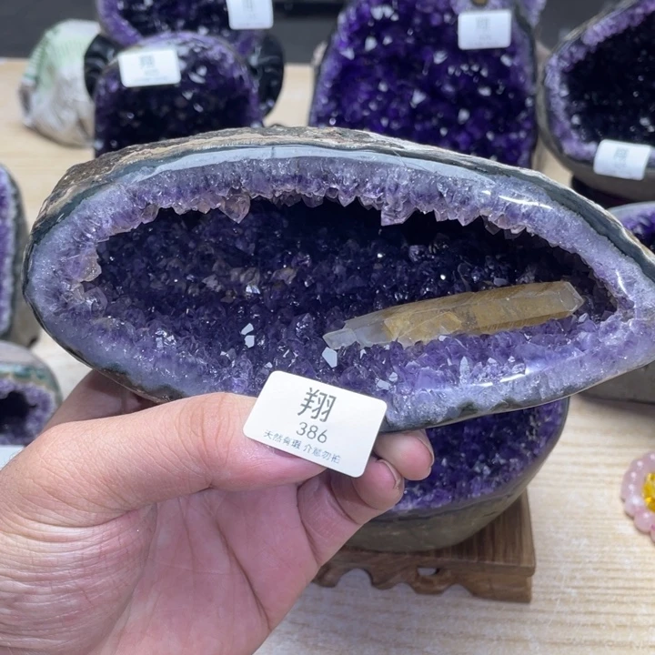未镶嵌大型摆件（非配饰）紫晶