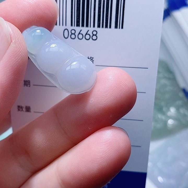 翡翠未镶嵌颈饰天光墟翡翠市场现金代购