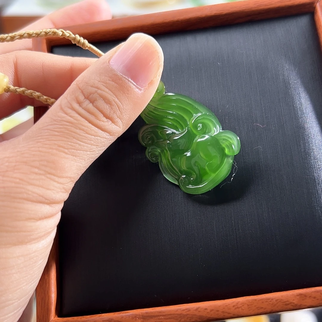 和田玉未镶嵌吊坠(不含链)