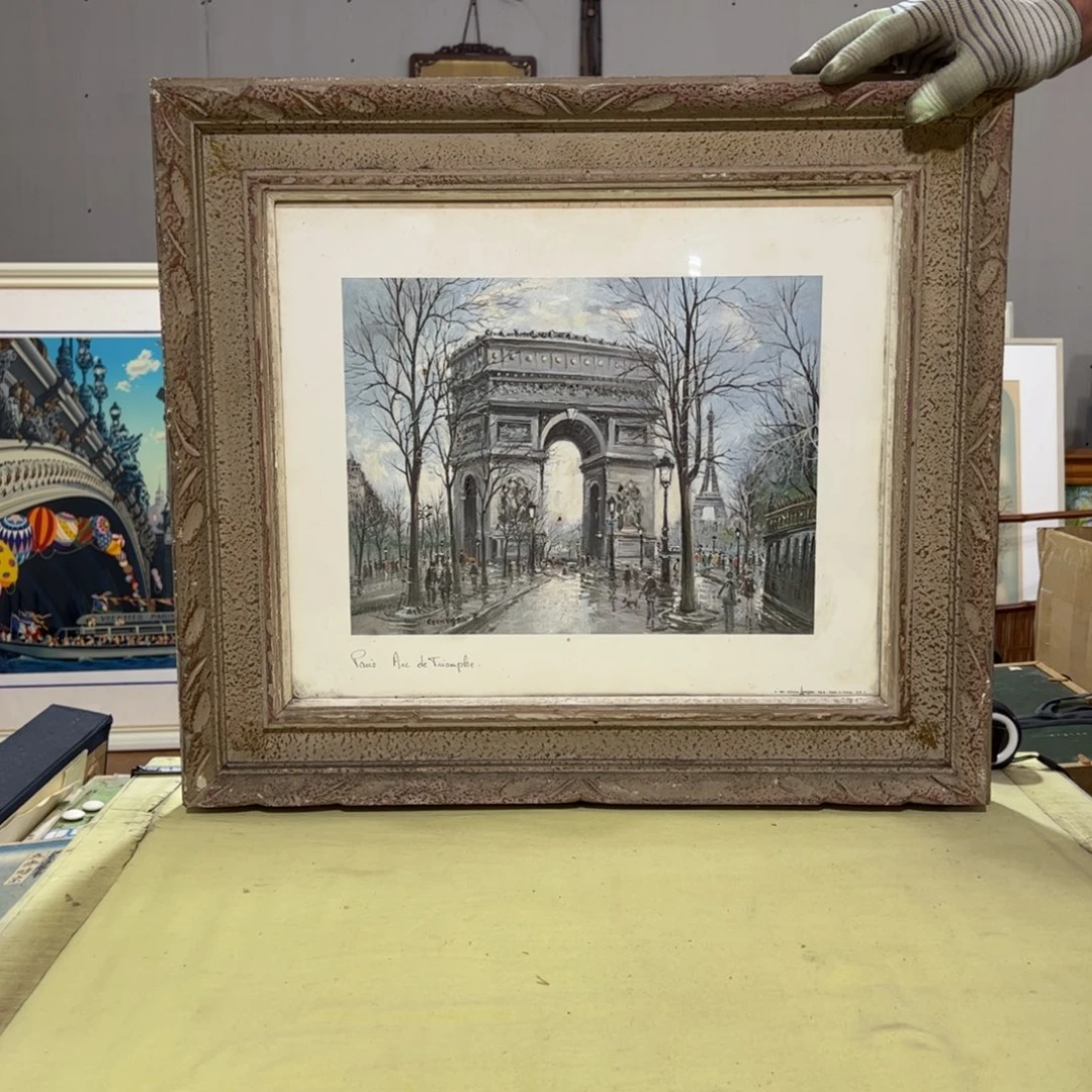 绘画褂**了屏风框画空间美学