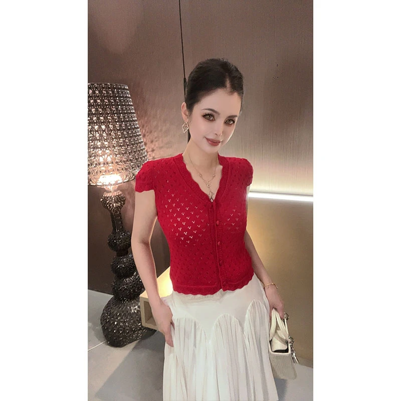 （特价）V领冰麻曲珠镂空V领针织上衣SY30705