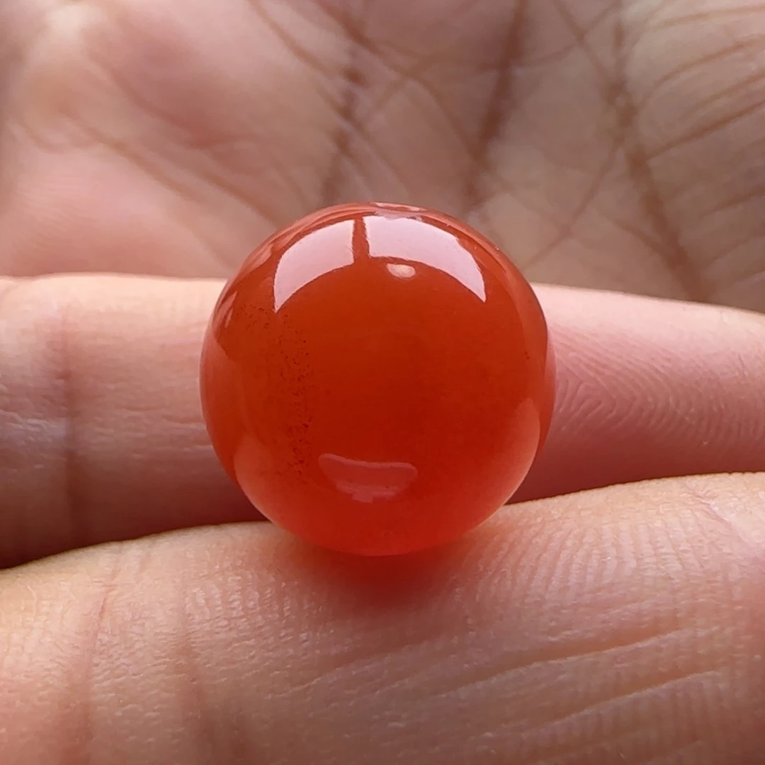 南红玛瑙圆珠13.6未镶嵌