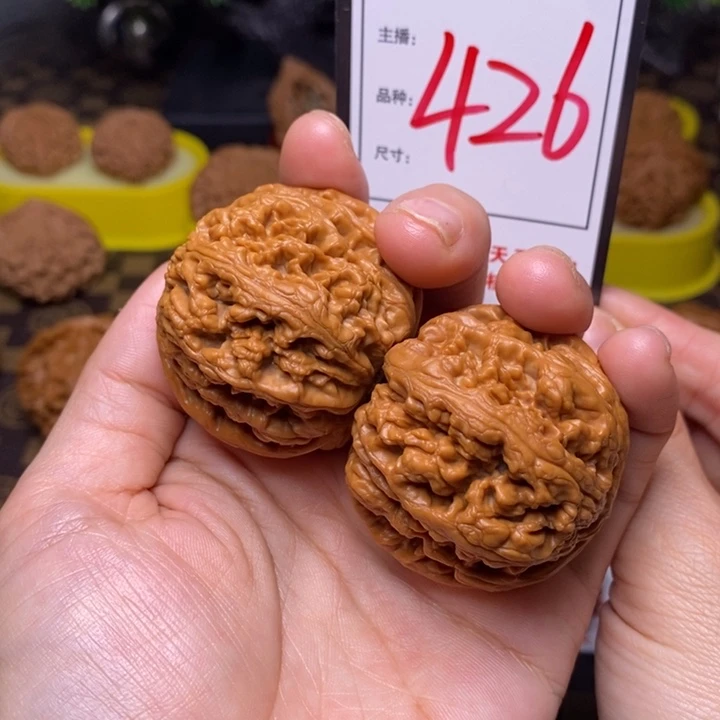 吊坠文玩核桃44粗筋426