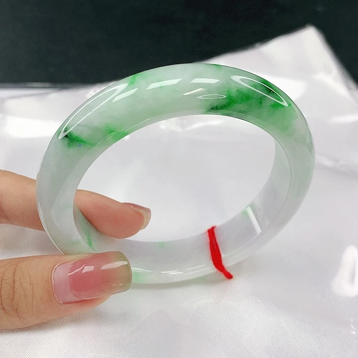 翡翠未镶嵌手镯圈58，64075