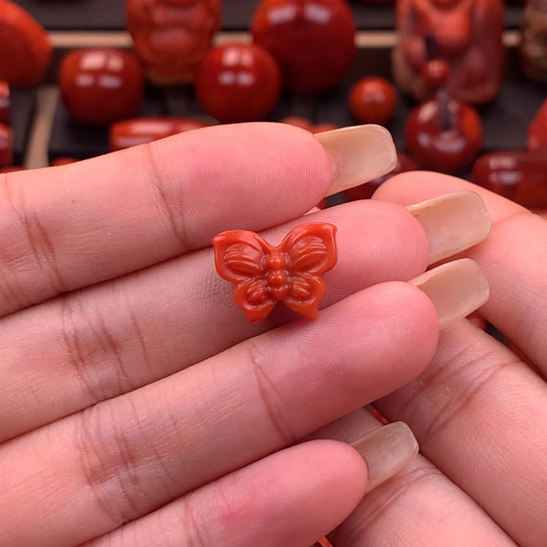 南红玛瑙南红川料精工蝴蝶16mm未镶嵌