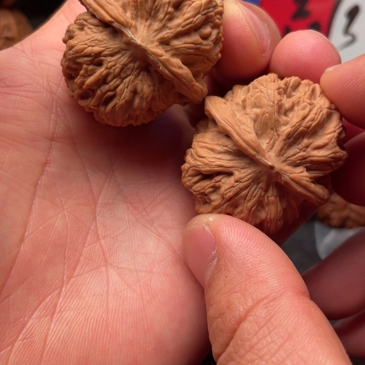 小***豹吊坠文玩核桃泰国和韩国风风光光