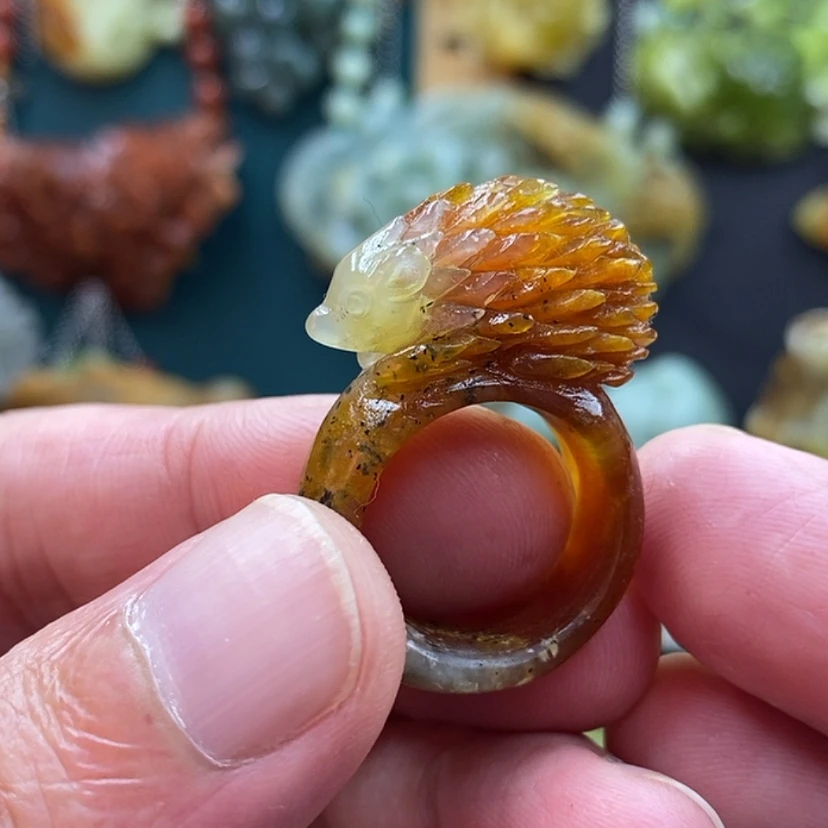 【闪购商品】未镶嵌蛇纹石玉吊坠