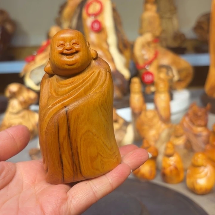 柏木太行崖柏弥勒佛