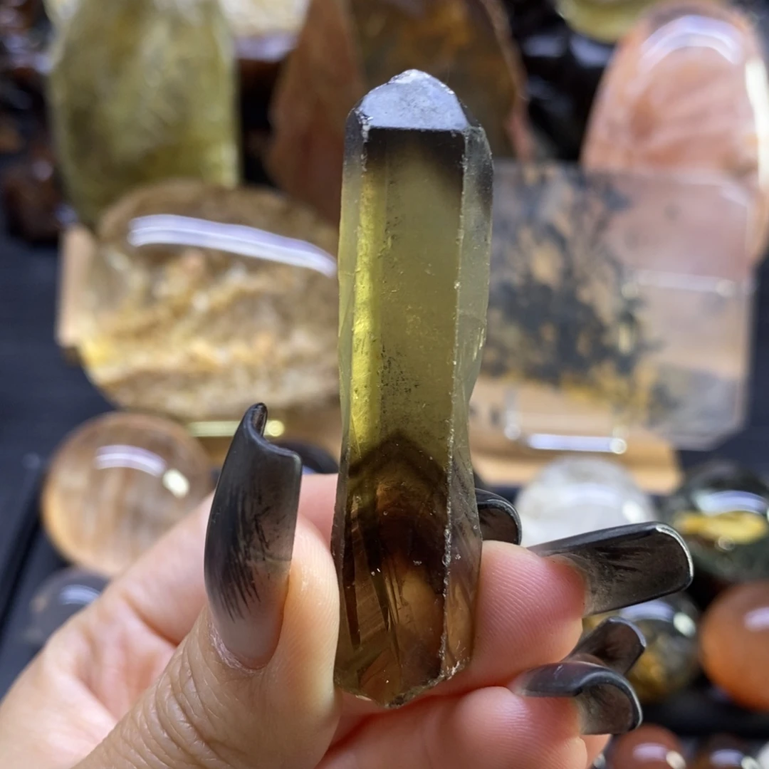 水晶原石未镶嵌水晶