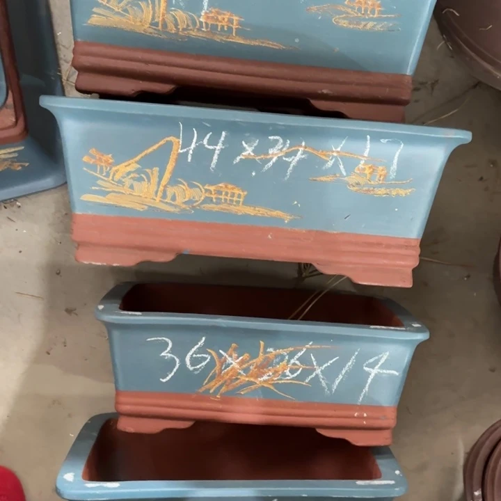 紫砂花盆180-4。