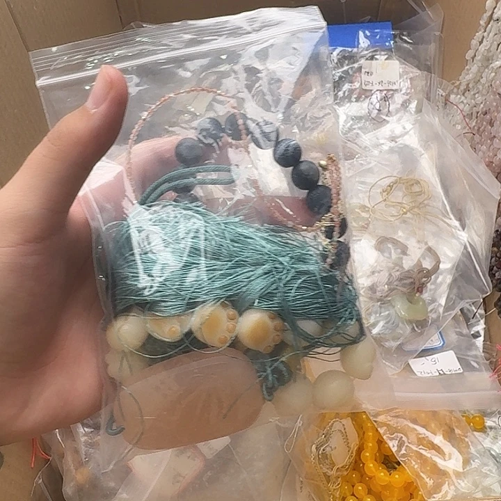 去***哒玛瑙/玉髓未镶嵌珠宝半成品