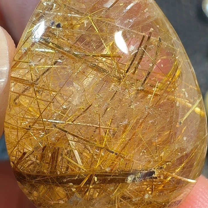 秀***颈饰未镶嵌水晶好