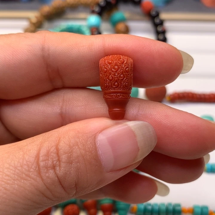 南红玛瑙未镶嵌颈饰