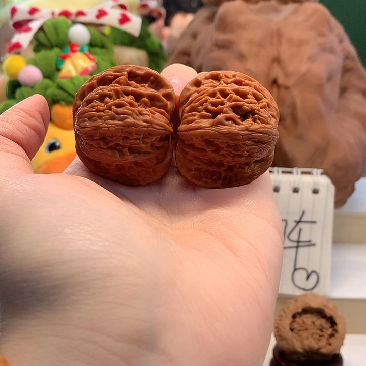 黑***哥桃核吊坠41尺红皮磨盘