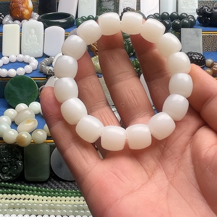 夏***明和田玉（白玉）未镶嵌颈饰