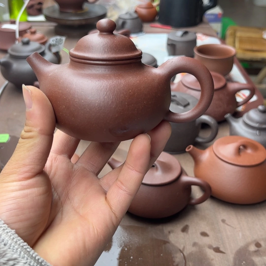 紫砂茶壶底槽青容天160左右
