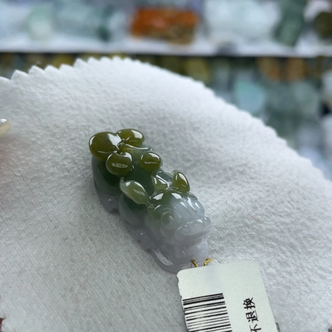 颈饰未镶嵌翡翠貔貅32